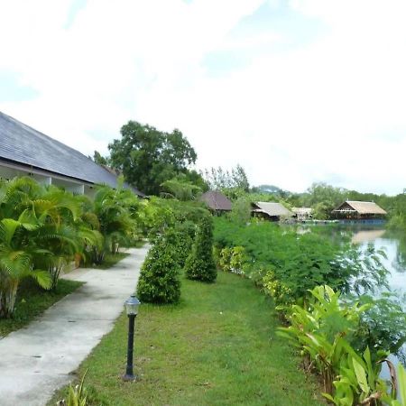 ไชโยรี สอร์ท Hotel Phuket ภายนอก รูปภาพ