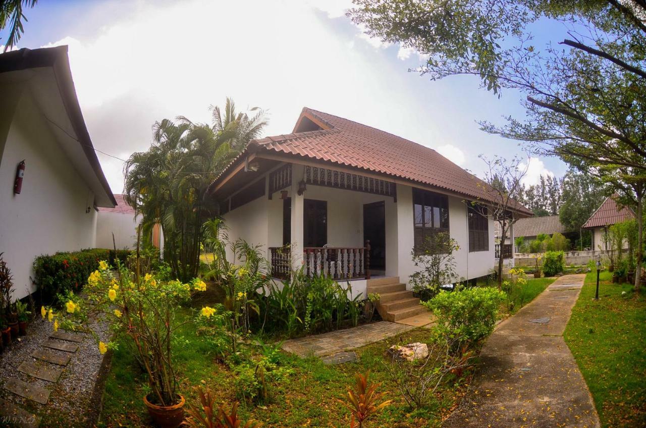 ไชโยรี สอร์ท Hotel Phuket ภายนอก รูปภาพ
