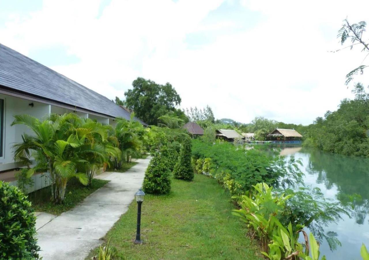 ไชโยรี สอร์ท Hotel Phuket ภายนอก รูปภาพ